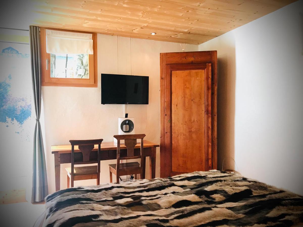Troistorrents Le 30 Bed & Breakfast エクステリア 写真